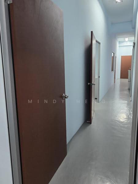 Kedai untuk Disewa di Larkin (Johor Bahru) - Mindy Heng - Corridor - PropertyGuru.com.my