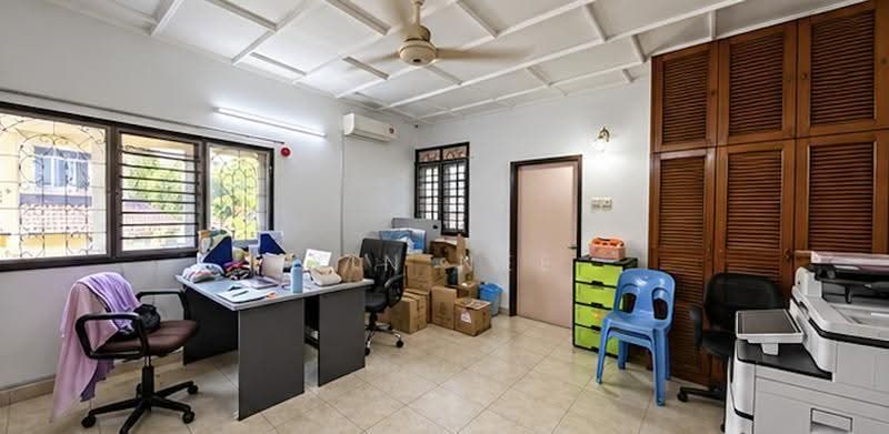 Bungalow House untuk Dijual di SS3 (Petaling Jaya) - Xin Nee - Study - PropertyGuru.com.my