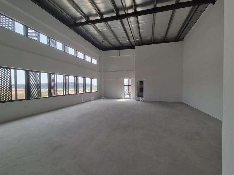 Factory for Rent in Sungai Buloh (Selangor) - Leo Lim - Interior - PropertyGuru.com.my