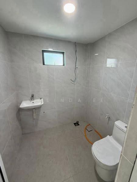 Bungalow House for Sale in Taman Kebun Teh (Johor Bahru) - Melinda Ee - Bathroom - PropertyGuru.com.my