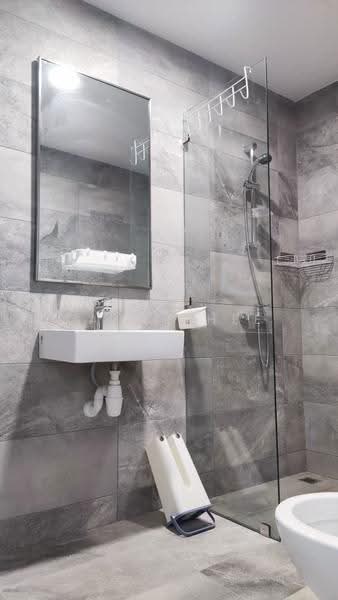 Kediaman Servis untuk Disewa di Equine Residence - Candy Hee - Bathroom - PropertyGuru.com.my