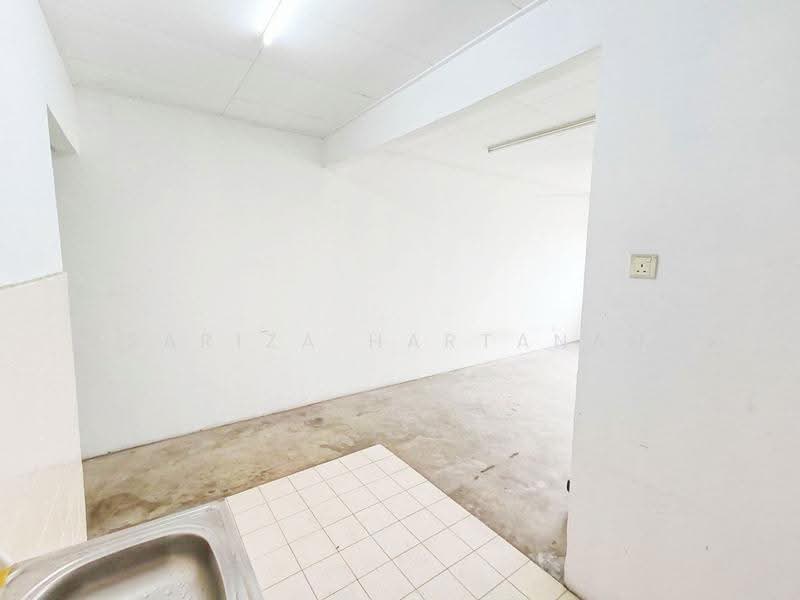 Flat for Sale at Taman Aman Perdana - Sariza Hartanah - Interior - PropertyGuru.com.my