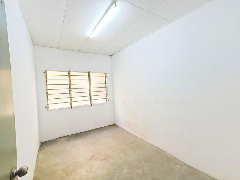 Flat for Sale at Taman Aman Perdana - Sariza Hartanah - Interior - PropertyGuru.com.my