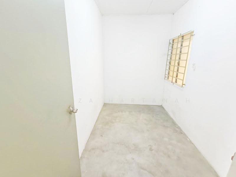 Flat for Sale at Taman Aman Perdana - Sariza Hartanah - Interior - PropertyGuru.com.my