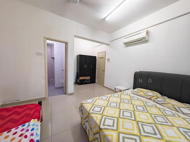 Condominium for Rent at The Zest @ Kinrara 9 - Chow Kok Toong - Bedroom - PropertyGuru.com.my