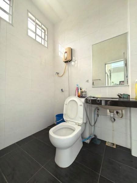 Rumah Teres 2-Tingkat untuk Dijual di Taman Selesa Jaya (Iskandar Puteri (Nusajaya)) - Vince Soo - Bathroom - PropertyGuru.com.my