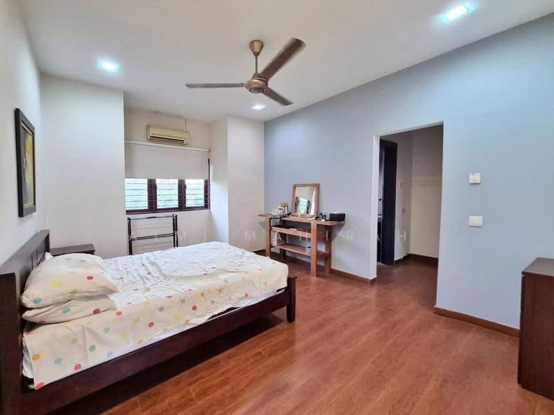 Bungalow House untuk Dijual di Seksyen 6 (Kota Damansara) - Aimi Mahirah - PropertyGuru.com.my