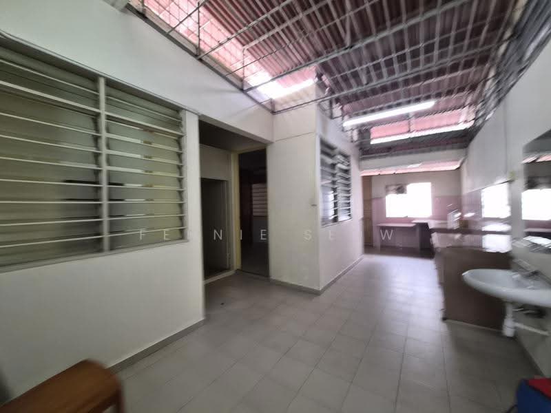 2-storey Terraced House for Sale in Island Glades (Jelutong) - Fennie Seow - Interior - PropertyGuru.com.my