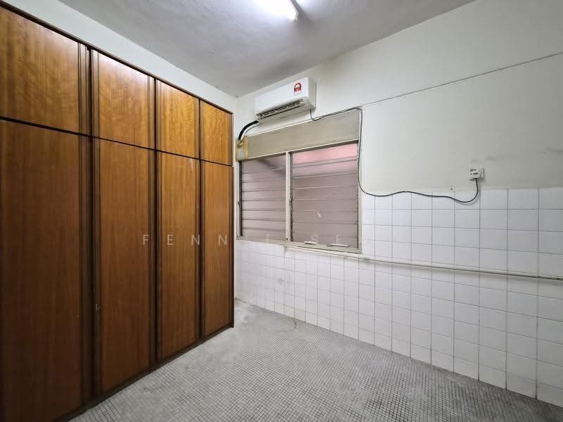 2-storey Terraced House for Sale in Island Glades (Jelutong) - Fennie Seow - Interior - PropertyGuru.com.my