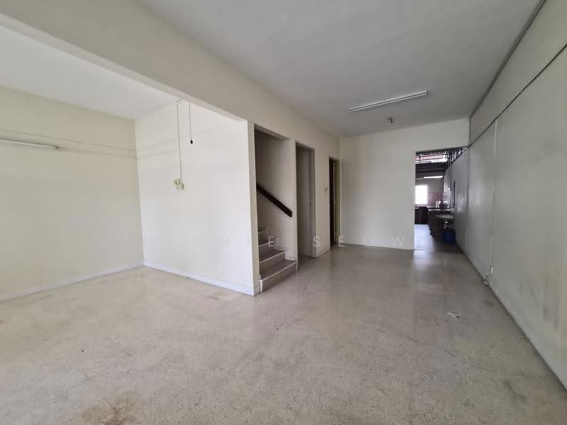 2-storey Terraced House for Sale in Island Glades (Jelutong) - Fennie Seow - Interior - PropertyGuru.com.my