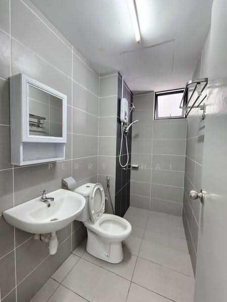 Kondominium untuk Disewa di Mizumi Residences - Perry Chai - Bathroom - PropertyGuru.com.my