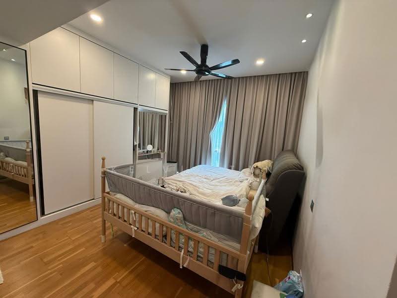 Kondominium untuk Dijual di Suasana Sentral Loft - Kelvin Tan - Bedroom - PropertyGuru.com.my