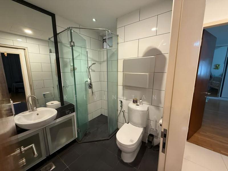 Kondominium untuk Dijual di Suasana Sentral Loft - Kelvin Tan - Bathroom - PropertyGuru.com.my