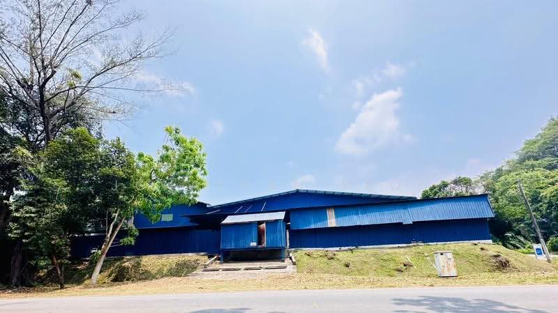Factory for Sale in Kawasan Perindustrian Bukit Rambai (Bukit Rambai) - Jonathan Yeoh - Exterior - PropertyGuru.com.my