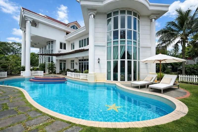Bungalow House untuk Disewa di Taman Stulang Laut (Johor Bahru) - Roselynn Chai - Exterior - PropertyGuru.com.my