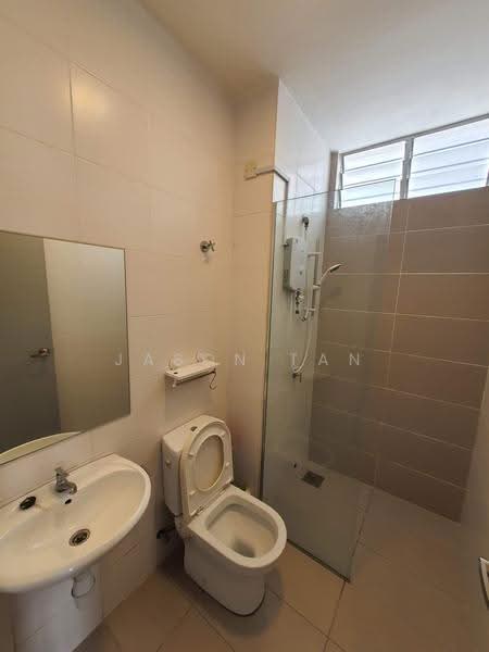 Townhouse for Rent in Dengkil (Selangor) - Jason Tan - Bathroom - PropertyGuru.com.my