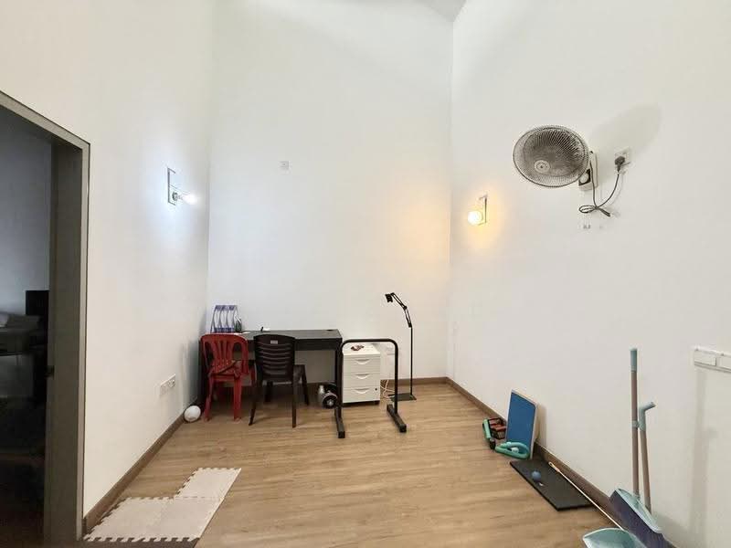 Rumah Teres untuk Dijual di Elmina (Shah Alam) - Alif Saad - Study - PropertyGuru.com.my