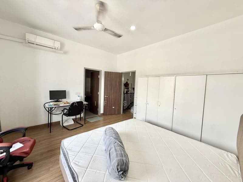 Rumah Teres untuk Dijual di Elmina (Shah Alam) - Alif Saad - Bedroom - PropertyGuru.com.my
