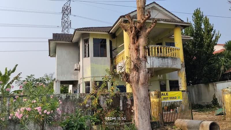 Bungalow House for Sale in Batu Pahat (Johor) - William Lim - Exterior - PropertyGuru.com.my