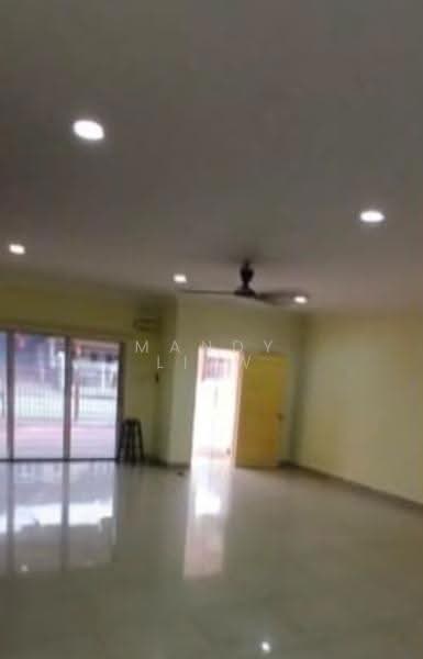 2-storey Terraced House for Rent in Sungai Buloh (Selangor) - Mandy Liew - Living Room - PropertyGuru.com.my