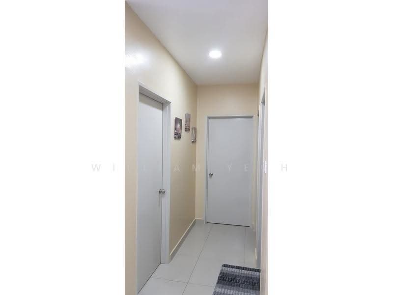 Kondominium untuk Dijual di Residensi Rampai (The Parc Tower) - William Yeoh - Corridor - PropertyGuru.com.my
