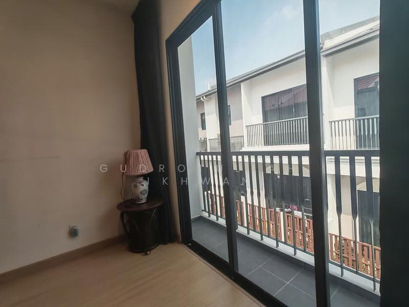 2-storey Terraced House for Rent in Setia Safiro (Cyberjaya) - Gudrotullah Ikhwan - Balcony - PropertyGuru.com.my