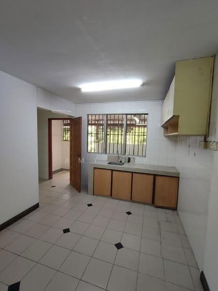 Rumah Teres 1-Tingkat untuk Dijual di Taman Bukit Maluri (Kepong) - Amy Yap - Kitchen - PropertyGuru.com.my