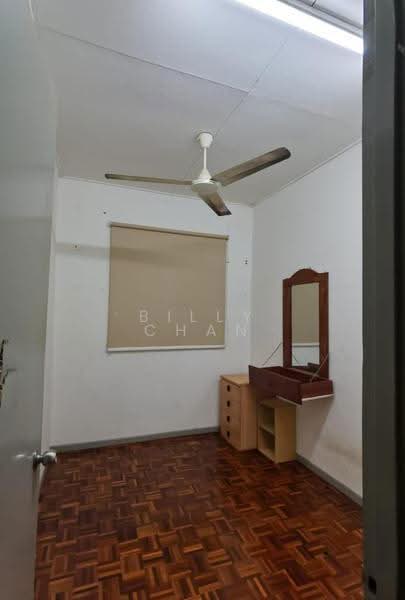 Rumah Teres 2-Tingkat untuk Dijual di Taman Seri Bahagia (Cheras) - Billy Chan - Bedroom - PropertyGuru.com.my