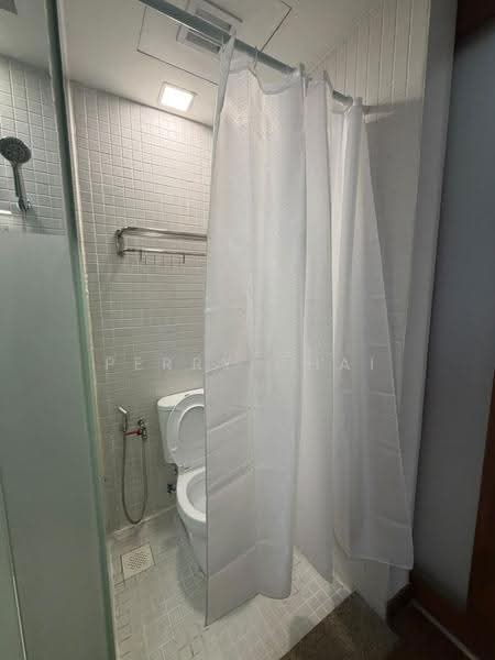 Kondominium untuk Disewa di 10 Semantan Suites - Perry Chai - Bathroom - PropertyGuru.com.my