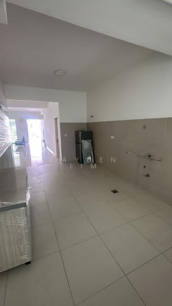 Terraced House for Rent in Bandar Sri Sendayan (Negeri Sembilan) - Kayden Lim - Kitchen - PropertyGuru.com.my