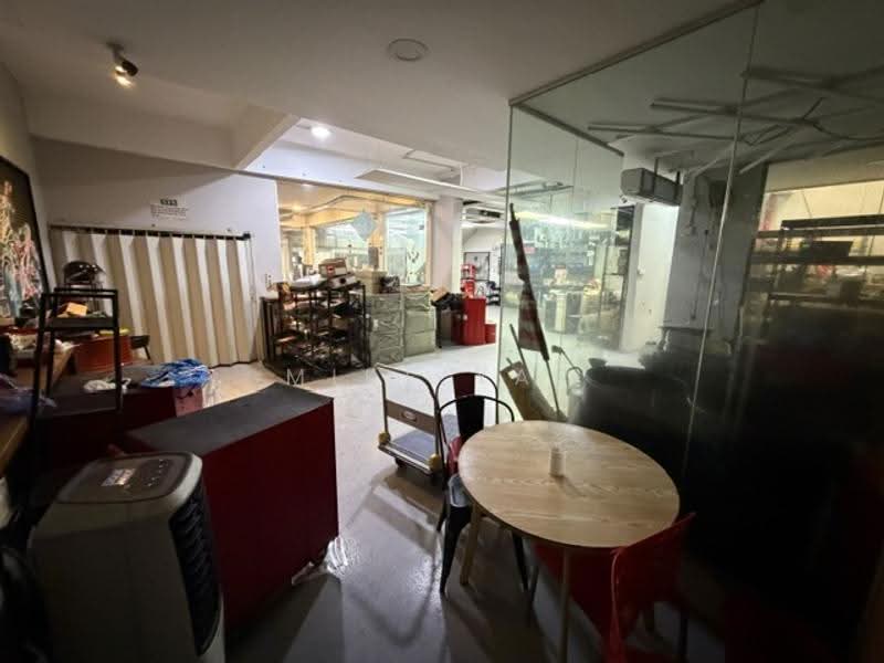 Shop / Office for Sale in Taman Sri Muda (Shah Alam) - Mike Yap - PropertyGuru.com.my