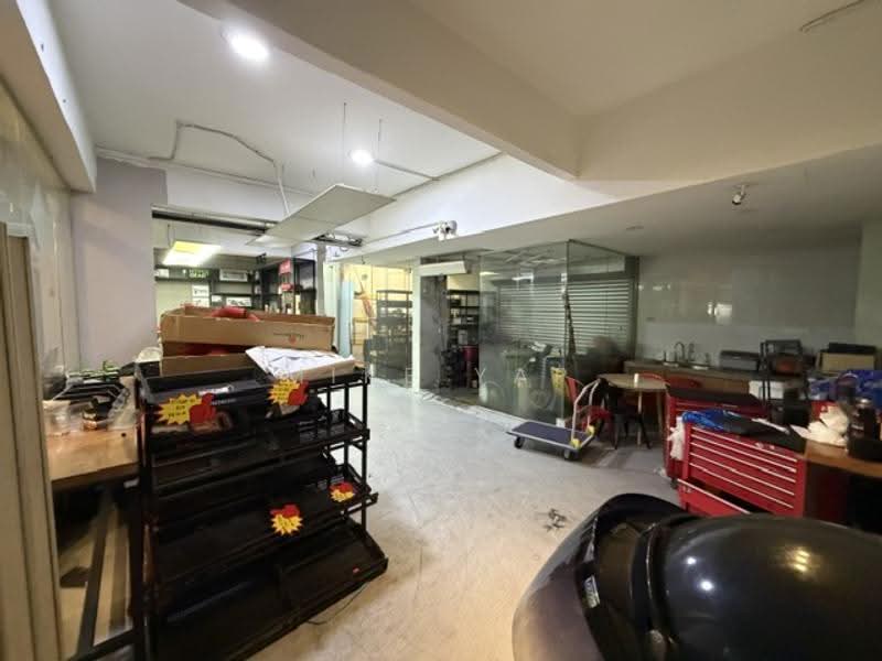 Shop / Office for Sale in Taman Sri Muda (Shah Alam) - Mike Yap - Interior - PropertyGuru.com.my