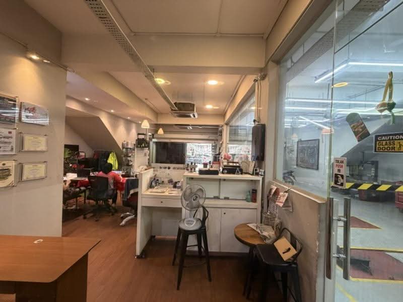 Shop / Office for Sale in Taman Sri Muda (Shah Alam) - Mike Yap - Interior - PropertyGuru.com.my