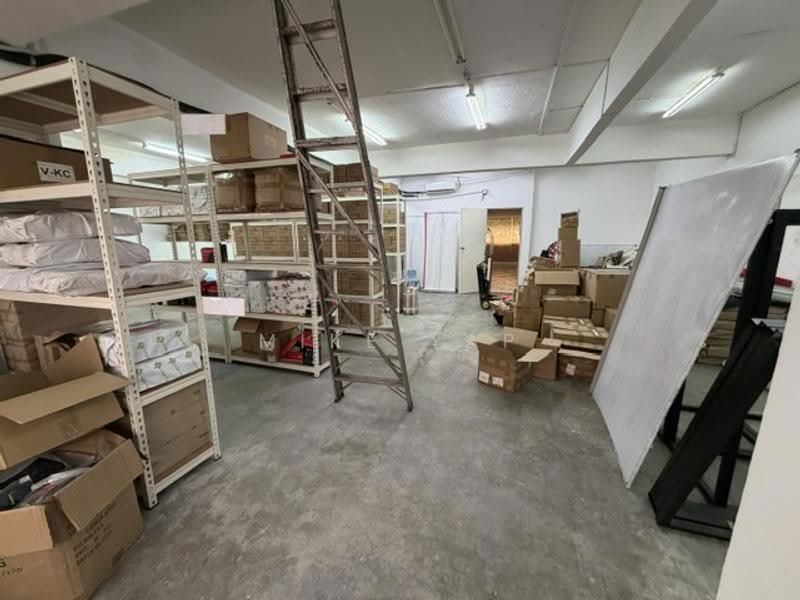 Shop / Office for Sale in Taman Sri Muda (Shah Alam) - Mike Yap - Interior - PropertyGuru.com.my