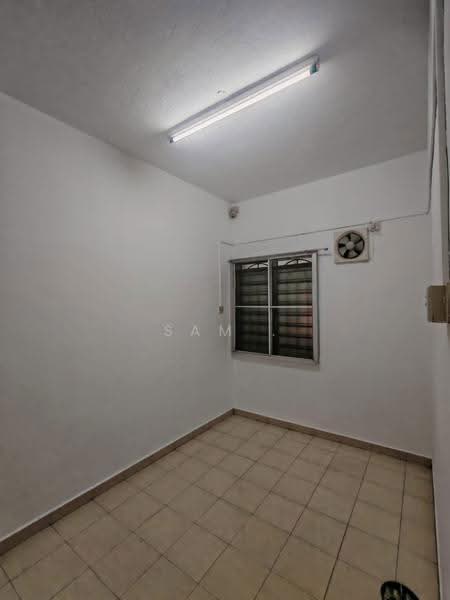 Shop / Office for Sale in Ipoh (Perak) - Sam . - Interior - PropertyGuru.com.my