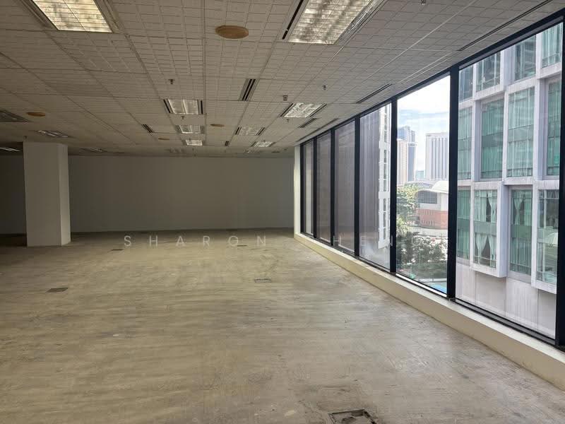 Pejabat untuk Disewa di KLCC (KL City Centre) - Sharon Cheng - View - PropertyGuru.com.my