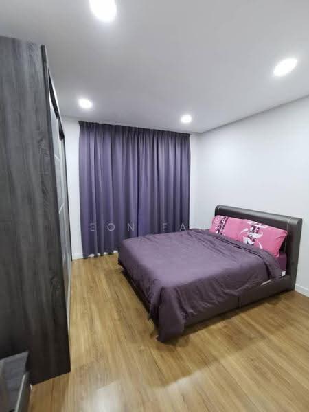 Condominium for Sale at Vivo Residential Suites - Leon Fang - Bedroom - PropertyGuru.com.my