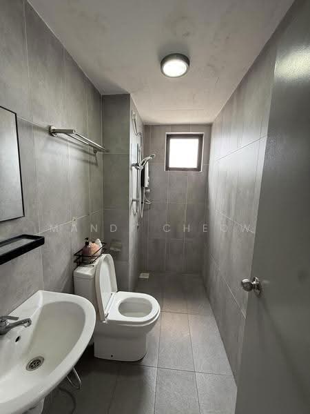 Kondominium untuk Dijual di Avia Plus, Bandar Country Homes - Mandy Cheow - Bathroom - PropertyGuru.com.my