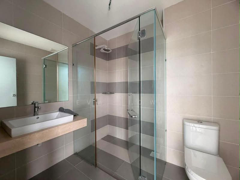 Rumah Kluster untuk Dijual di Taman Mutiara Mas (Skudai) - Eva Siow - Bathroom - PropertyGuru.com.my