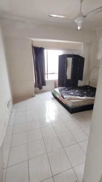 Kondominium untuk Disewa di Vista Millennium Condominium - Eason Hong - Bedroom - PropertyGuru.com.my