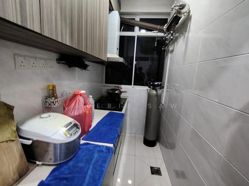 Kediaman Servis untuk Disewa di D'carlton (Residensi Seri Mega) - Valerie Saw - Kitchen - PropertyGuru.com.my