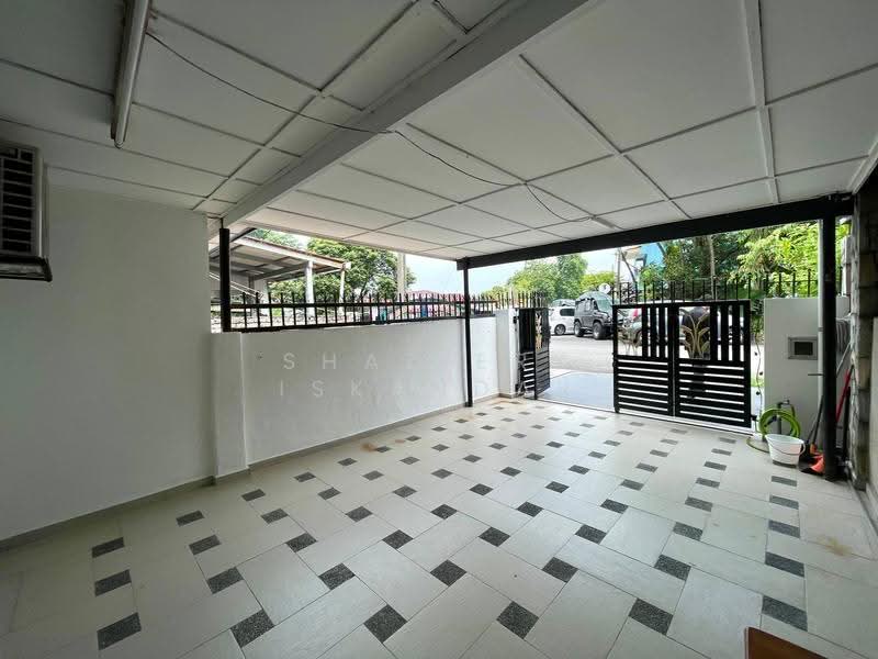 3-storey Terraced House for Sale in Taman Muda (Ampang) - Shaziery Iskandar - Exterior - PropertyGuru.com.my