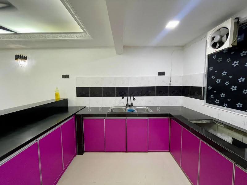 3-storey Terraced House for Sale in Taman Muda (Ampang) - Shaziery Iskandar - Kitchen - PropertyGuru.com.my