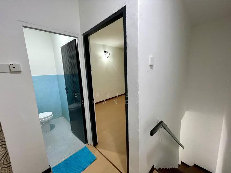 3-storey Terraced House for Sale in Taman Muda (Ampang) - Shaziery Iskandar - Bathroom - PropertyGuru.com.my