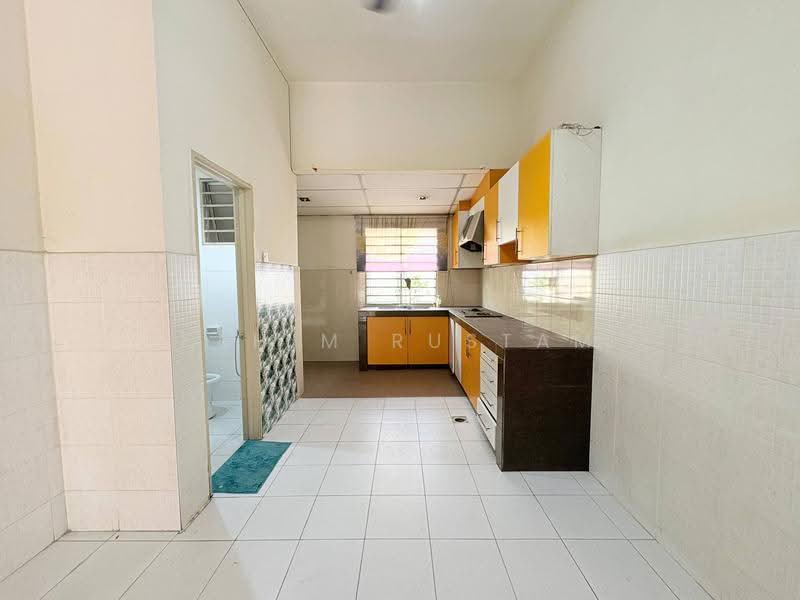 2.5-storey Terraced House for Sale in Taman Tasik Prima (Puchong) - Fahim Rustam - PropertyGuru.com.my