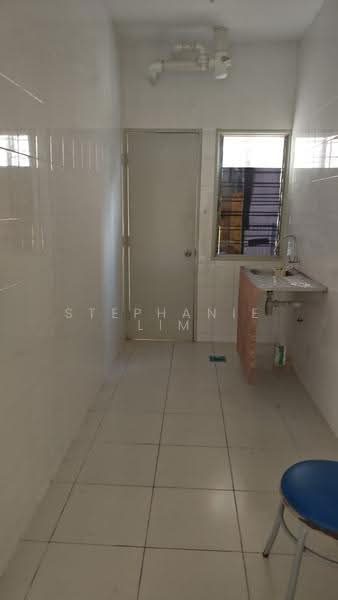Apartment for Sale at Akasia - Stephanie Lim - Kitchen - PropertyGuru.com.my