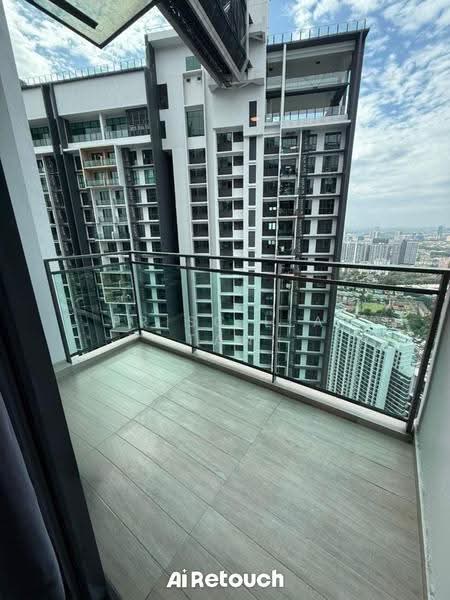 Kediaman Servis untuk Disewa di Bloomsvale Menara Vista Petaling - Priscilla Tan - Balcony - PropertyGuru.com.my
