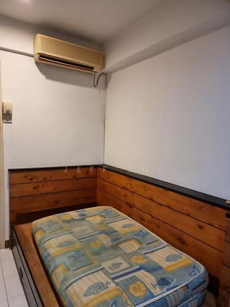 Condominium for Sale at Villa Emas - Jeff Ooi - Bedroom - PropertyGuru.com.my