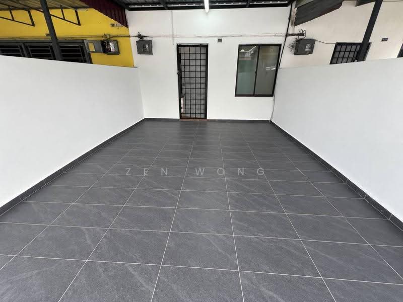 Rumah Teres 2-Tingkat untuk Dijual di Johor Bahru (Johor) - Zen Wong - Entrance - PropertyGuru.com.my