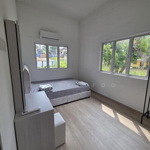 Semi-Detached House for Rent in Kampung Bahru (Johor Bahru) - Phoebe Foo - Bedroom - PropertyGuru.com.my